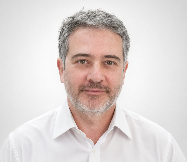 Foto de Dr. João Ebram Neto 