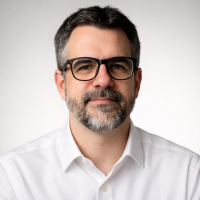 Foto de Dr. Leonardo Augusto De Barros Oliveira 